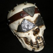 Torture skull